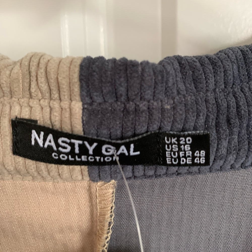 Nasty Gal Colorblock Long Sleeve Dress - Beige, Blue, Gray - Picture 5 of 9